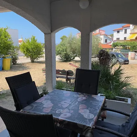 Apartment Olive Fazana
