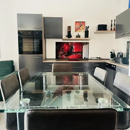 Olive Apartman *